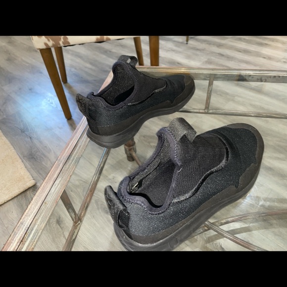 YORK ATHLETICS MFG THE GAIL RECOVERY TRAINER BLACK - Picture 4 of 12